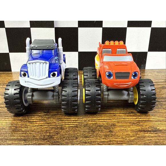 Blaze and the Monster Machines Blazing Speed Blaze & Crusher Diecast Truck - Picture 3 of 8